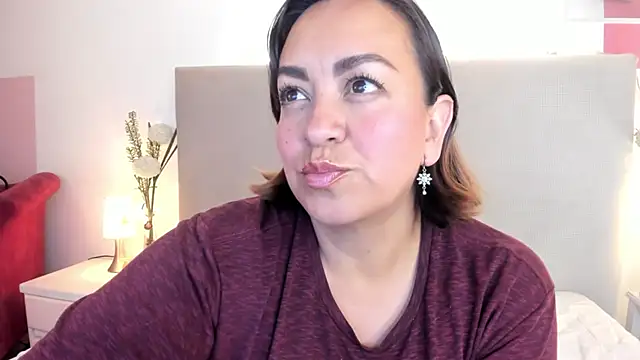 Angel Velvet online show from 25, 2, 2026