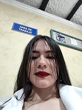 CHARLOTTE  05 online show from 17, 10, 2025