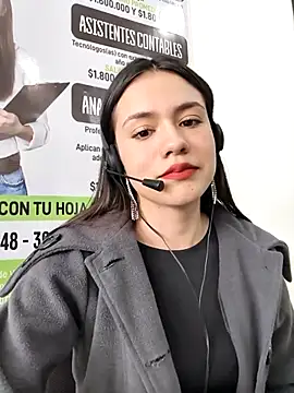 CHARLOTTE  05 online show from 5, 11, 2025