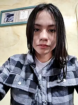 CHARLOTTE  05 online show from 9, 9, 2025