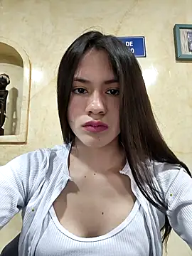 CHARLOTTE  05 online show from 6, 10, 2025