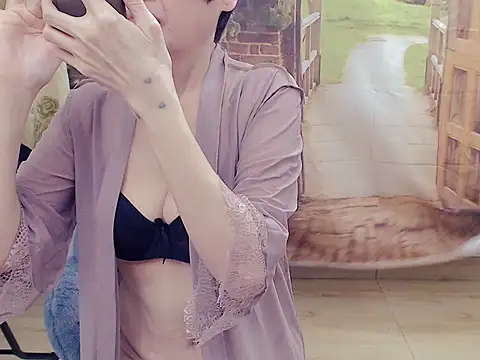 Funnygirl 9x online show from 26, 10, 2025