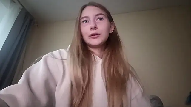 Nymera flare online show from 4, 11, 2025