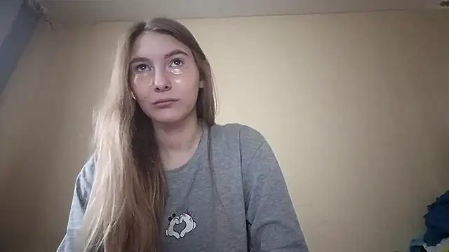 Nymera flare online show from 11, 11, 2025