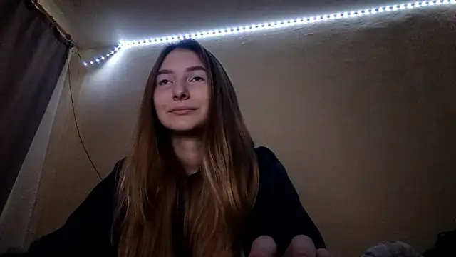 Nymera flare online show from 19, 11, 2025