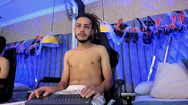 Boss Domiinator online show from 2, 11, 2025