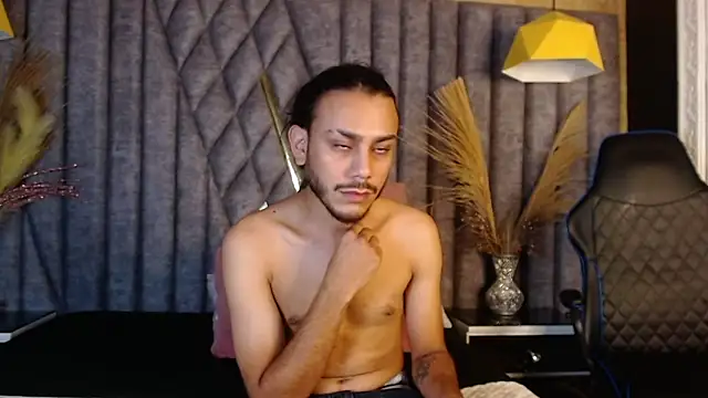 Boss Domiinator online show from 10, 10, 2025