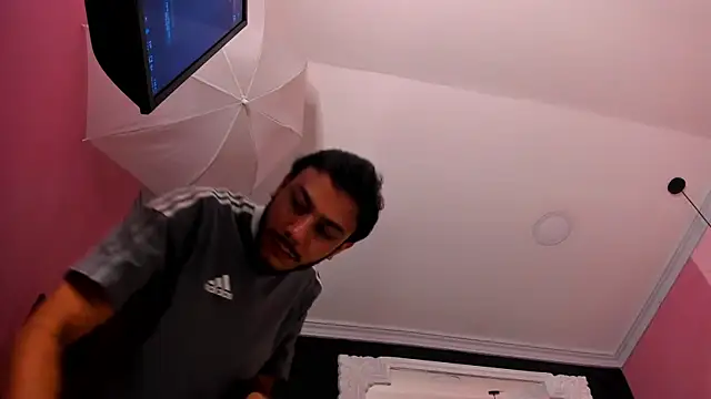 Snapshot of Boss_Domiinator chatting on 25, 2, 2026 Boss Domiinator online show from 25, 2, 2026