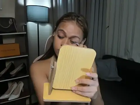 Seductive Margaux online show from 15, 12, 2025