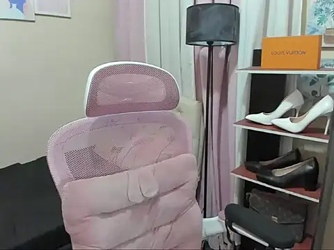 Seductive Margaux online show from 9, 10, 2025