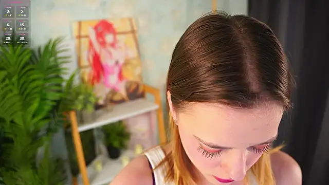 HollieCollelo online show from 18, 3, 2026