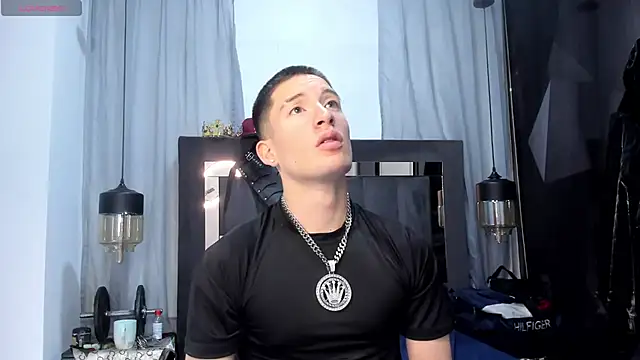 HunterHeat  online show from 19, 4, 2026