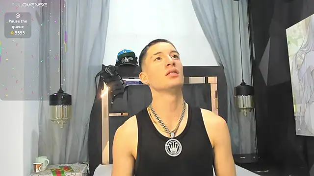 HunterHeat  online show from 25, 3, 2026