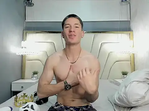 HunterHeat  online show from 25, 9, 2025