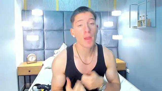 HunterHeat  online show from 19, 9, 2025