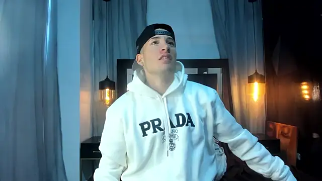 HunterHeat  online show from 18, 12, 2025