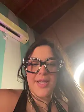 Snapshot of alilith chatting on 14, 6, 2026 alilith online show from 14, 6, 2026
