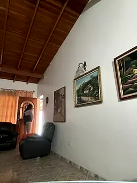 alilith online show from 3, 10, 2025