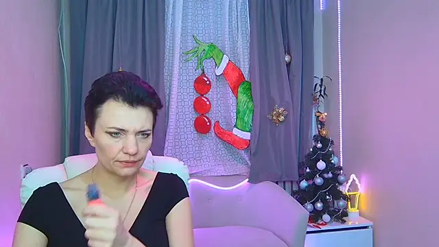 AvaSaturnian online show from 11, 1, 2026