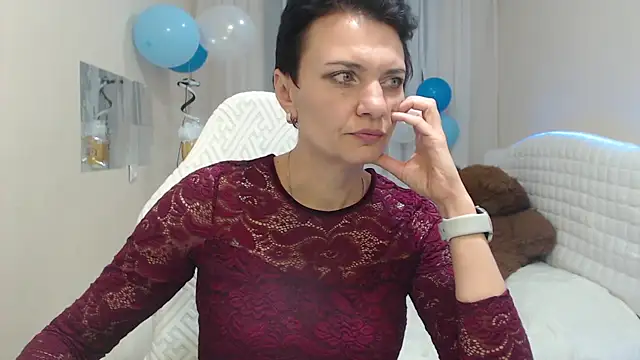 AvaSaturnian online show from 20, 9, 2025