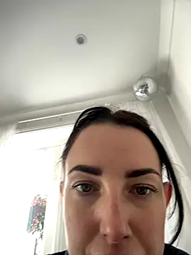 Remirosee online show from 26, 11, 2025