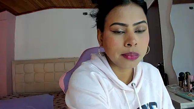 Michluxe 69 online show from 28, 7, 2026