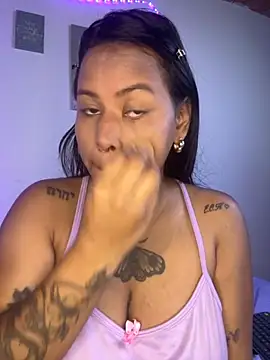 Michluxe 69 online show from 6, 11, 2025