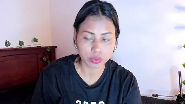 Michluxe 69 online show from 24, 9, 2025