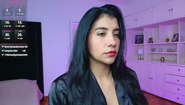 nina moen online show from 9, 10, 2025