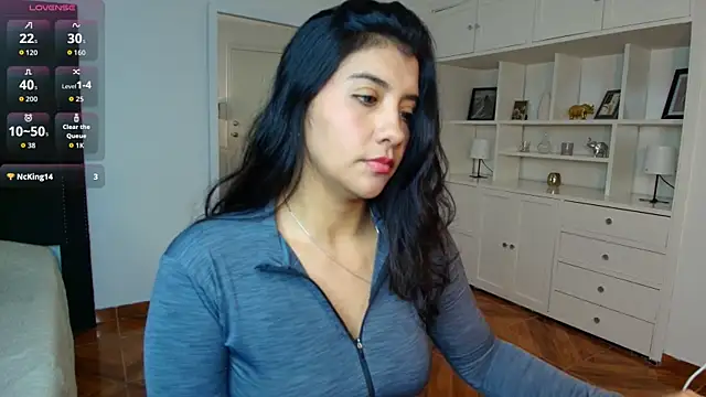 nina moen online show from 23, 11, 2025