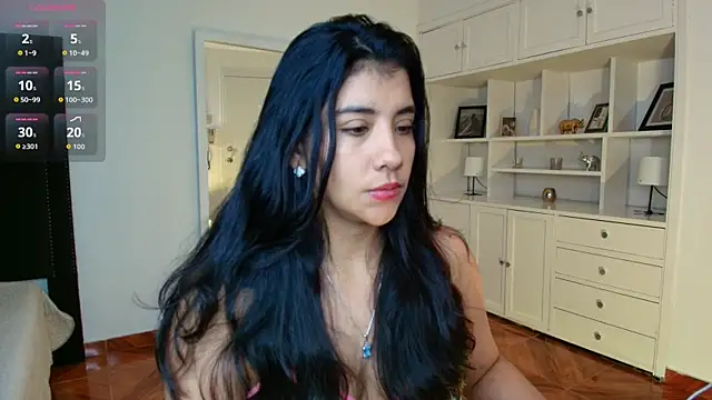 nina moen online show from 26, 11, 2025