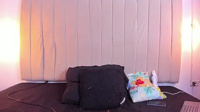 Snapshot of escar_let chatting on 22, 2, 2026 escar let online show from 22, 2, 2026