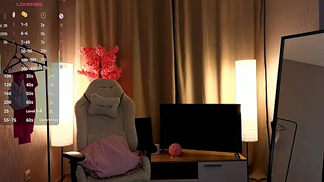 Pony Claid online show from 19, 10, 2025