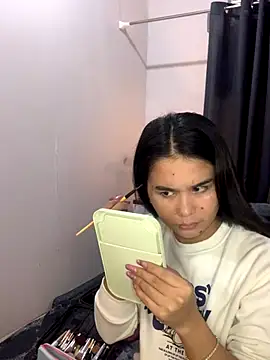 Snapshot of AngelHille chatting on 28, 9, 2025 AngelHille online show from 28, 9, 2025