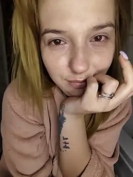 Snapshot of Sakura_2000 chatting on 6, 2, 2026 Sakura 2000 online show from 6, 2, 2026