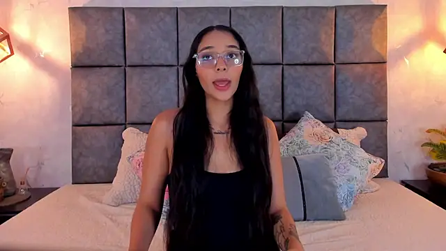 Snapshot of Roseaurora chatting on 19, 6, 2026 Roseaurora online show from 19, 6, 2026
