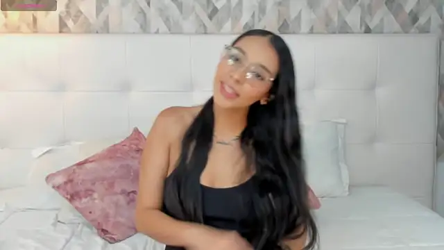 Snapshot of Roseaurora chatting on 9, 7, 2026 Roseaurora online show from 9, 7, 2026