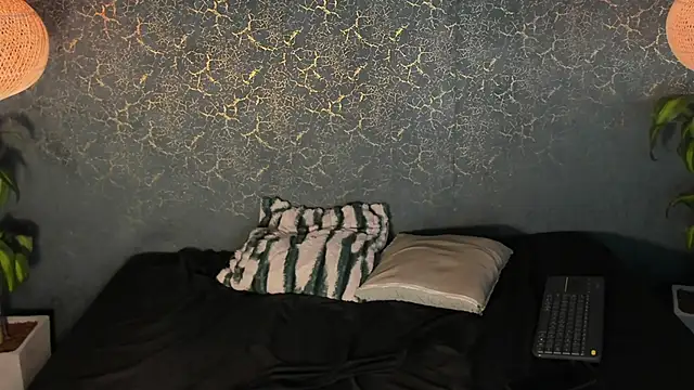 Snapshot of zorre_ chatting on 11, 10, 2025 zorre online show from 11, 10, 2025