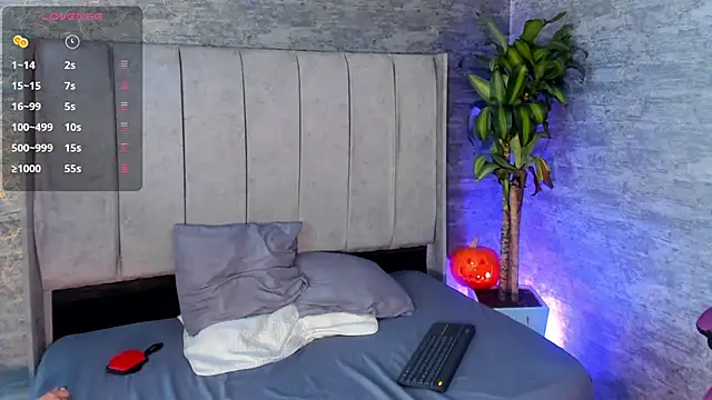 Snapshot of zorre_ chatting on 31, 10, 2025 zorre online show from 31, 10, 2025