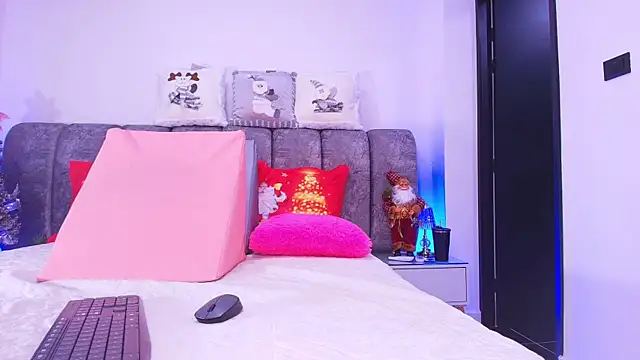 sweegirl69 online show from 18, 12, 2025