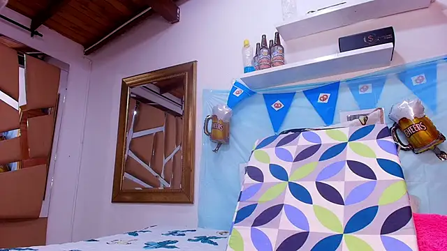 sweegirl69 online show from 3, 10, 2025