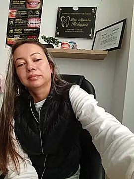 Snapshot of Madisson-04_ chatting on 13, 7, 2026 Madisson-04 online show from 13, 7, 2026