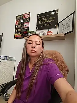 Snapshot of Madisson-04_ chatting on 5, 6, 2026 Madisson-04 online show from 5, 6, 2026