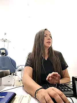 Madisson-04  online show from 15, 10, 2025