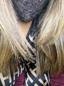 Snapshot of mysticlure-- chatting on 6, 11, 2025 mysticlure-- online show from 6, 11, 2025