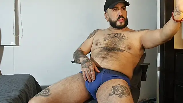 DaddyBear   online show from 25, 9, 2025