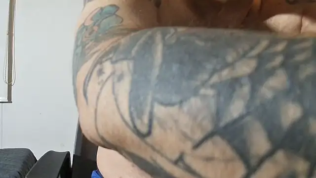 DaddyBear   online show from 21, 9, 2025