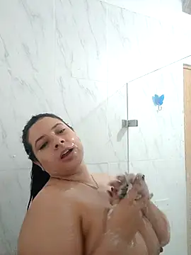 SophieCurves online show from 5, 10, 2025