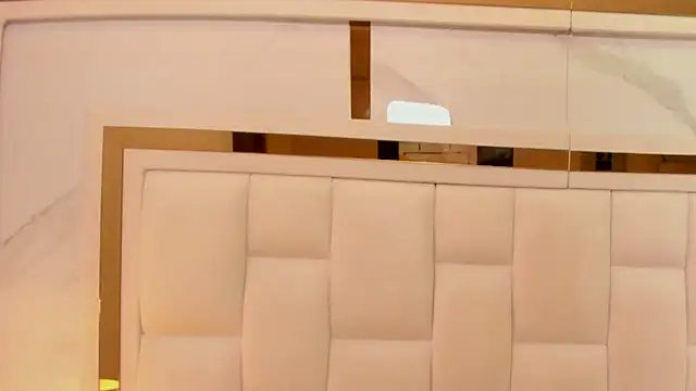 violet sm online show from 19, 12, 2025