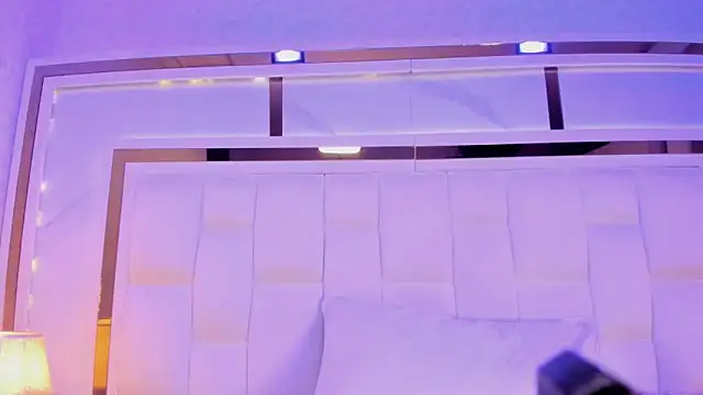 violet sm online show from 15, 11, 2025